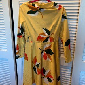 Vintage midi yellow floral dress (Size M)